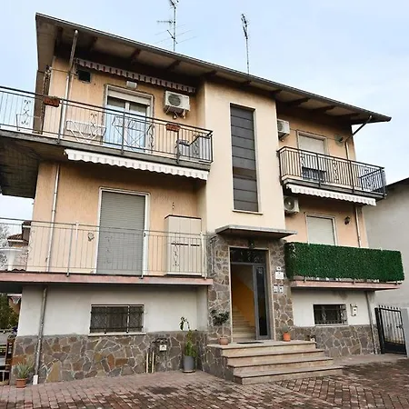 Affitti Turistici: Oasi Felice * Torrile