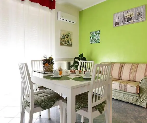 Affitti Turistici: Oasi Felice * Torrile